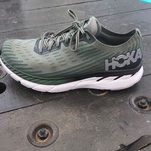 Hoka One One Clifton 5 knit running shoes